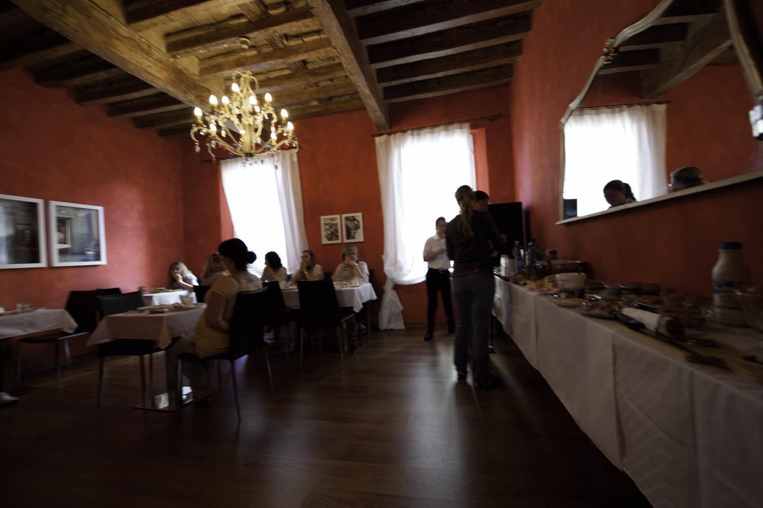 Albergo Morandi Reggio Emilia Bagian luar foto