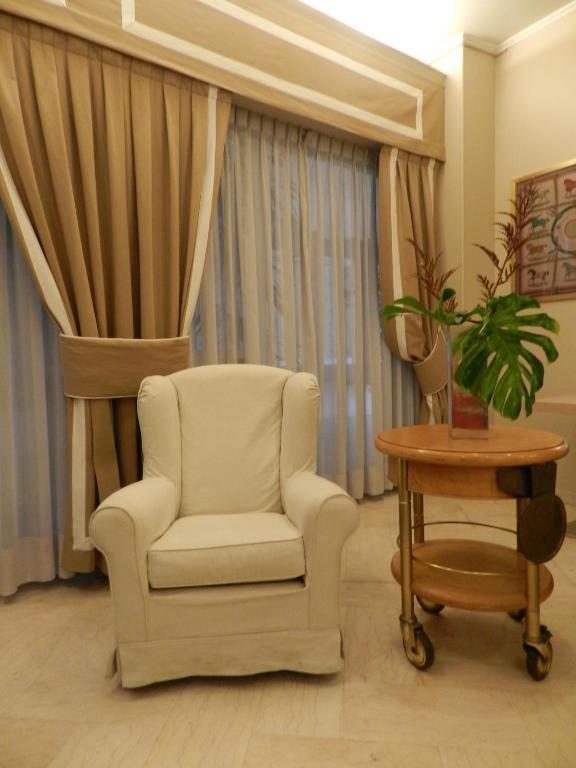 Albergo Morandi Reggio Emilia Bagian luar foto